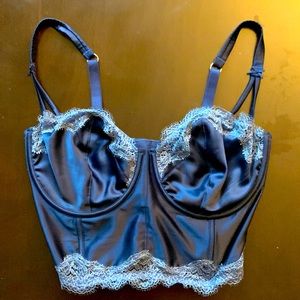 Victoria’s Secret Dream Angels Navy & Light Blue Balconet Corset 34DDD (34F).